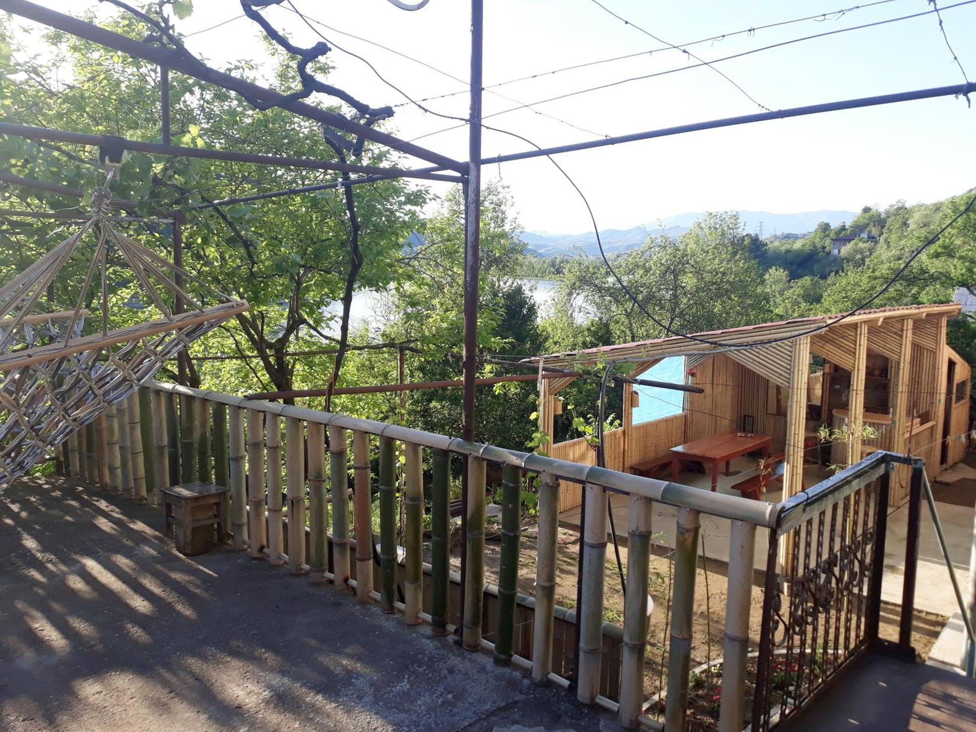 Nature House 쿠타이시 외부 사진